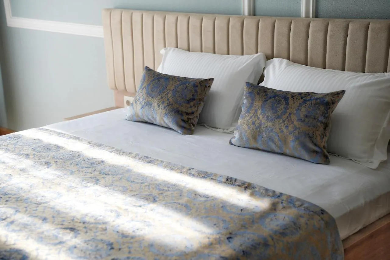 ****  Hotel Embassy Tbilisi Georgië