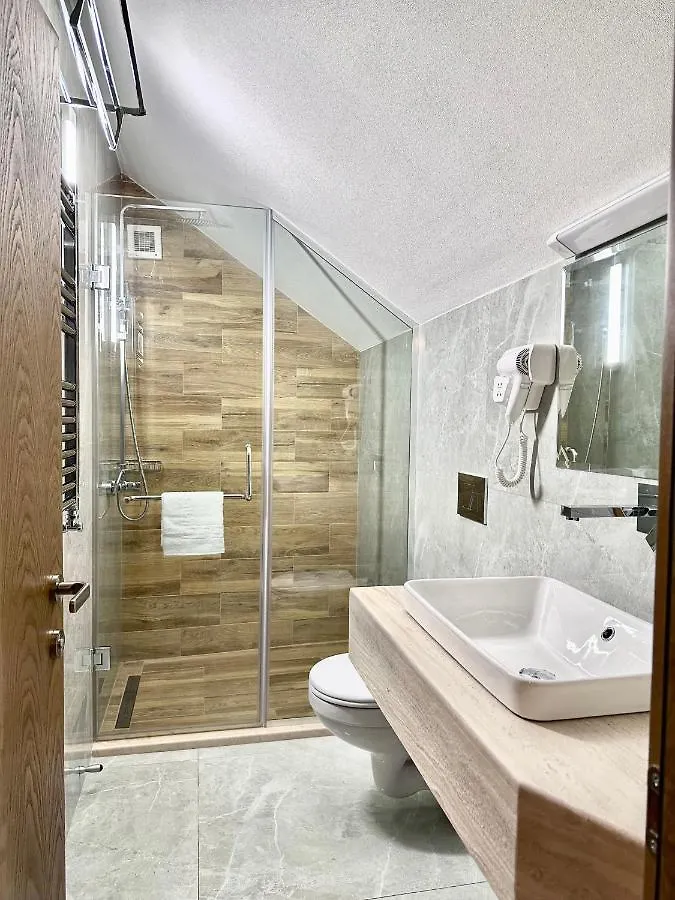 Hotel Embassy Tbilisi